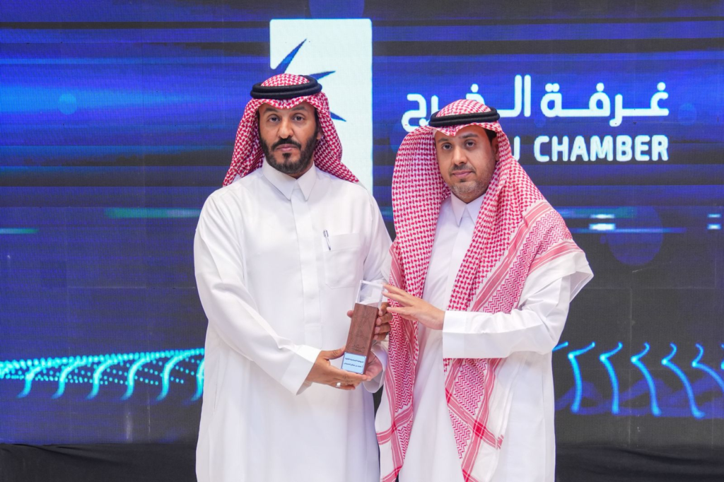 007200-1024x682 وفد اللجنة الوطنية الصناعية يزور غرفة الخرج ضمن مبادرة «صوتك مسموع»