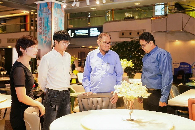 11611 وفد غرفة جازان يزور مدينة فوشان الصينية عاصمة الأثاث في العالم