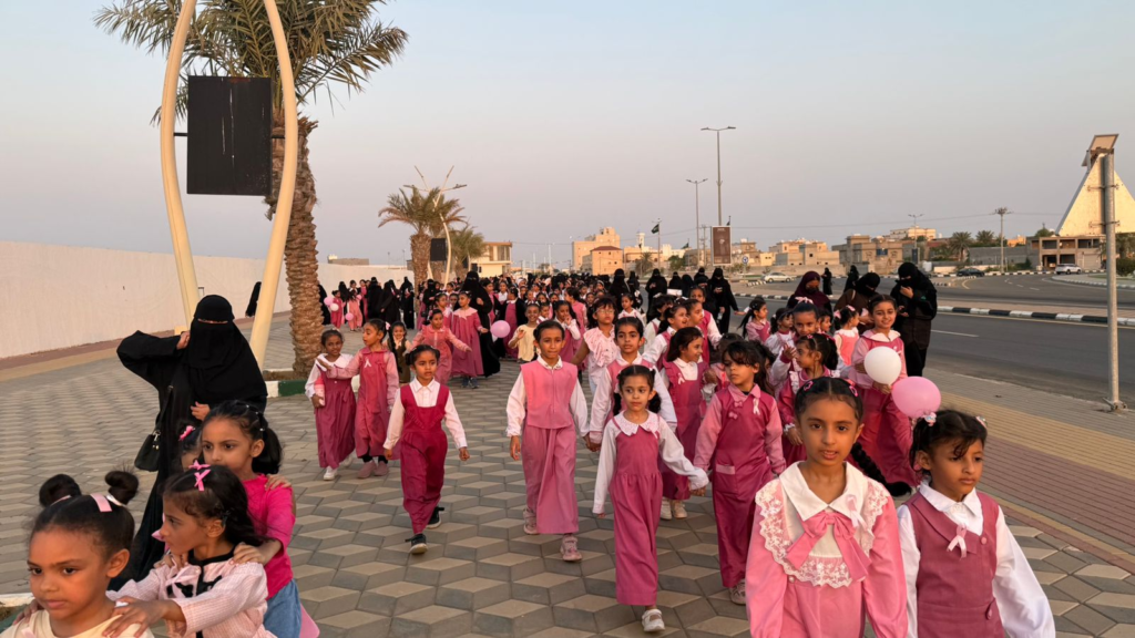 998099-1024x576 جمعية "مشاة وهايكنج جازان" تنظم برنامج "المشي الوردي"