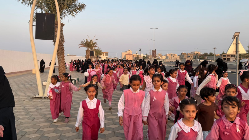 998799-1024x576 جمعية "مشاة وهايكنج جازان" تنظم برنامج "المشي الوردي"