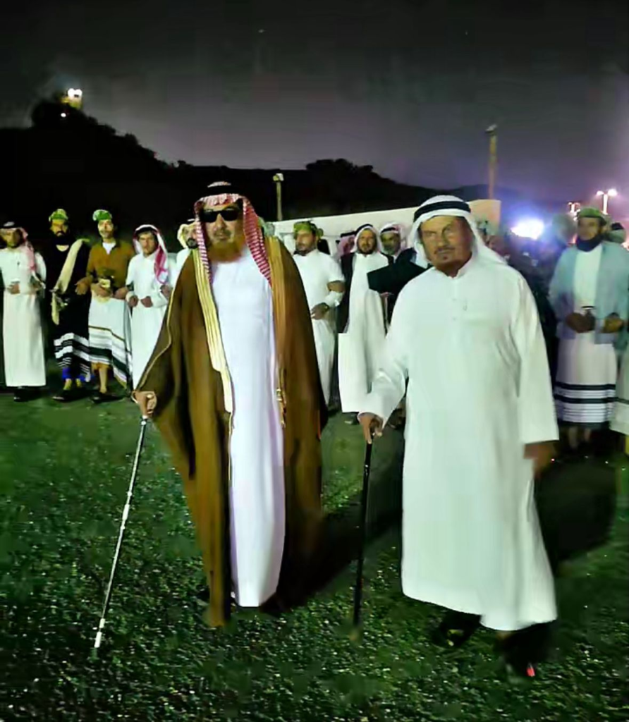 3013-892x1024 “كرنفال الحكميين.. ليلة وفاء تُوّجت بتكريم ثمانية من مبدعي القبيلة”