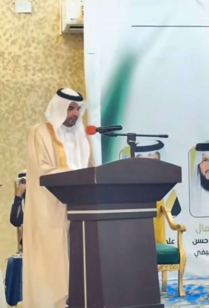 3016-696x1024 “كرنفال الحكميين.. ليلة وفاء تُوّجت بتكريم ثمانية من مبدعي القبيلة”