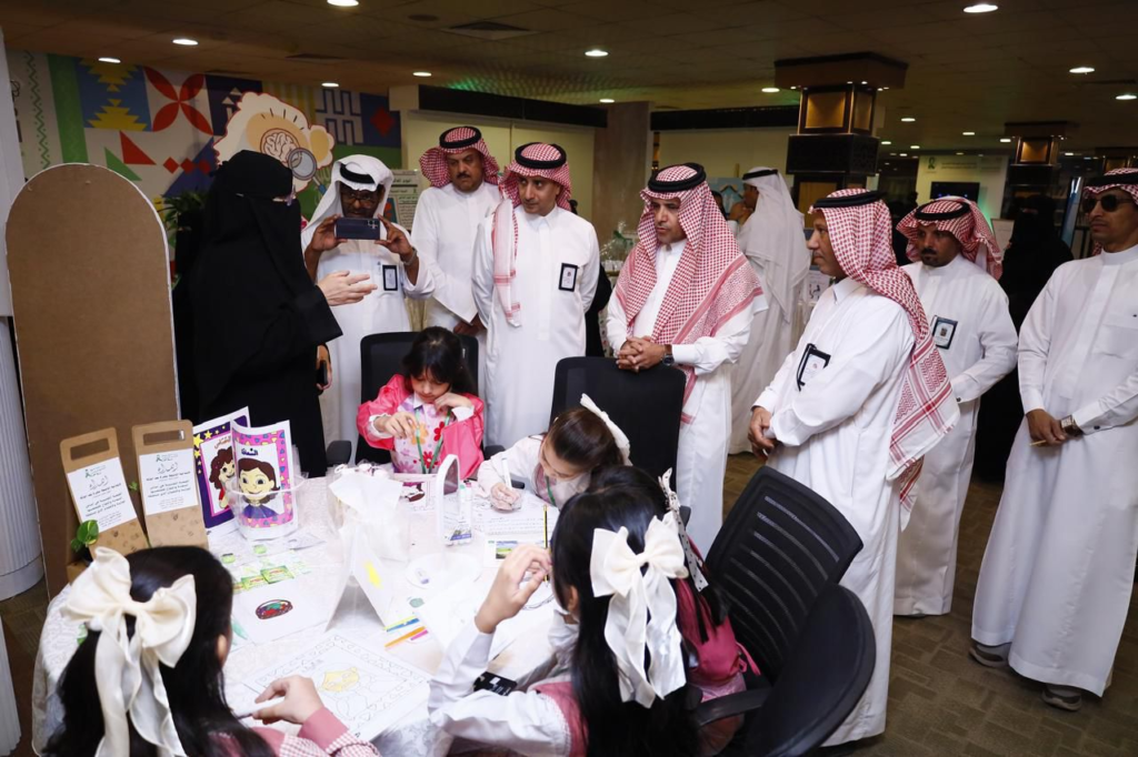 338833-1024x682 تعليم مكة ينظم المعرض المصاحب لملتقى الصحة النفسية