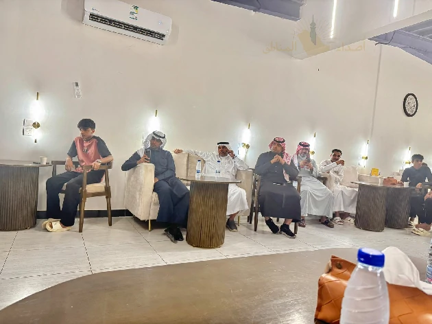 4404 صوتٌ شاب يروي حكايته في «نصوص تشبهني»