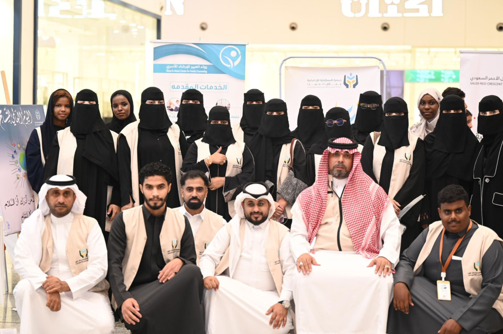 5504-1024x681 فريق تعزيز التطوعي ينفّذ مبادرة “اليوم العالمي للتسامح” بجازان