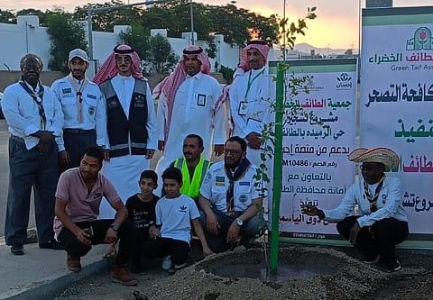 8802 الطائف تتوشّح خضرة.. غرس 50 ألف شجرة