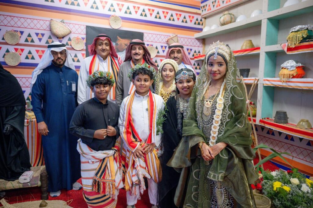 1096-1024x682 الزي الشعبي يثبت حضوره بمهرجان جازان الشتوي2026