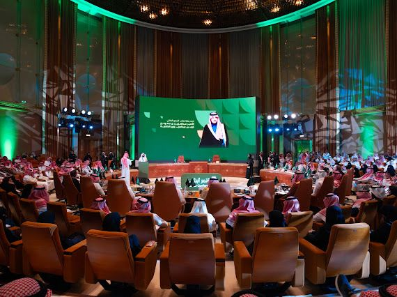 6010 لقاء تعريفي يستعرض فعاليات مؤتمر “أبشر 2025” في قبة وزارة الداخلية