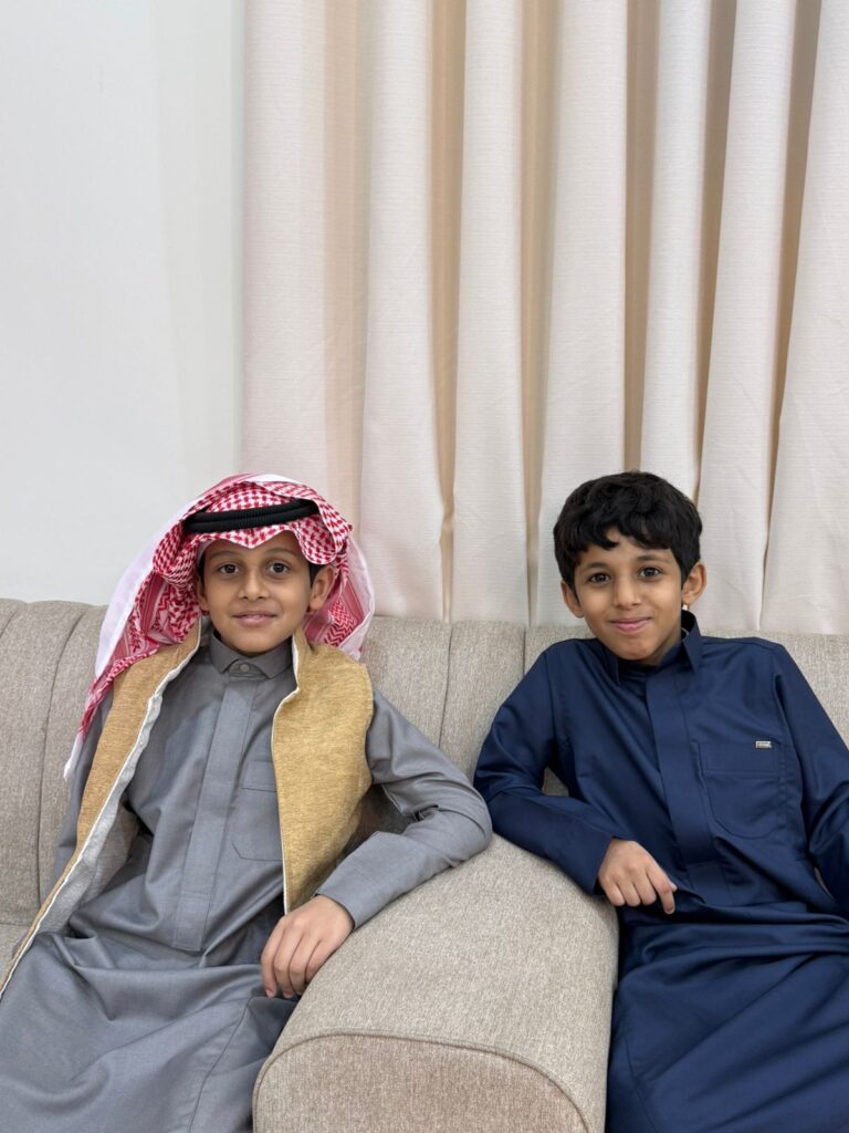 6077-768x1024 أفراح المدري والحكمي بأبها