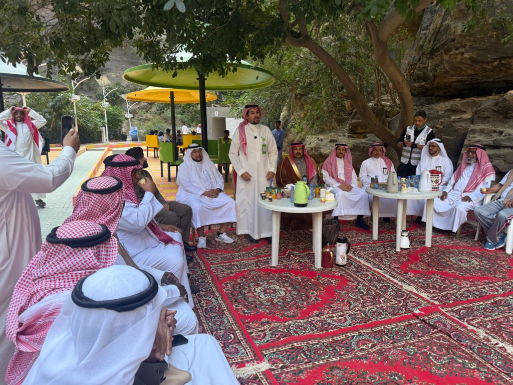 7027-1024x768 متقاعدو جازان يزرعون الحياة في وادي لجب احتفاءً باليوم العالمي للجبال