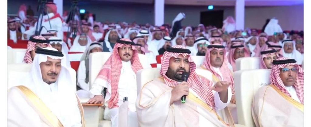 7048-1024x419 أمير جازان يرعى الأمسية الشعرية ويعلن تسمية المسرح باسم الشاعر حسن أبوعَلة