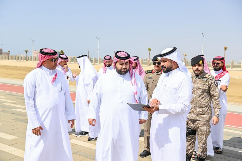 10026-1024x683 أمير جازان يتفقد مشروعات أمانة المنطقة