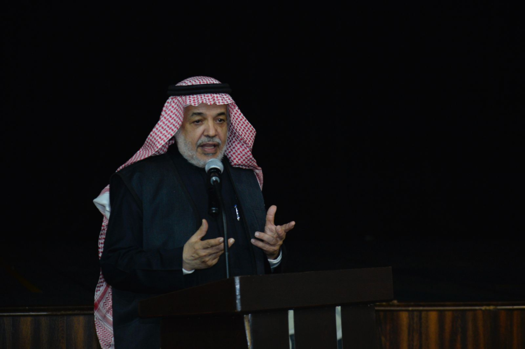 20021-1024x681 جلسات مقهى عكاظ الثقافي تواصل طرحها بجلسة انت الحياة