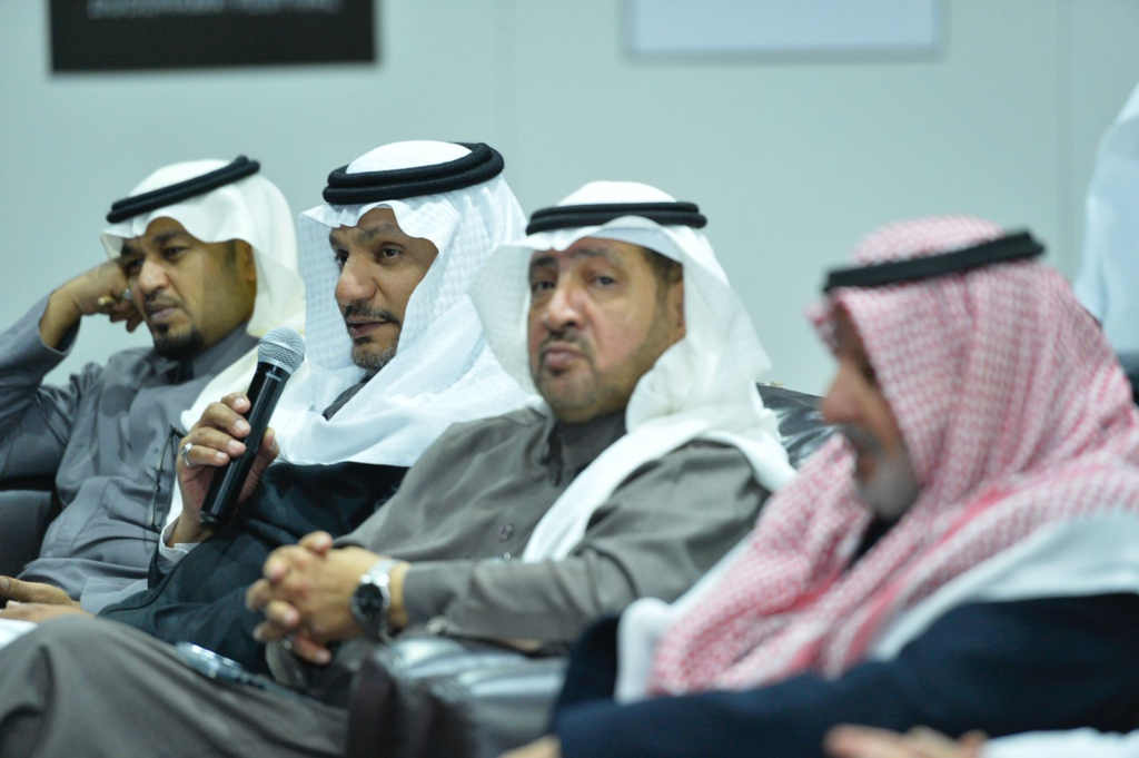 30010-1024x681 حين تتحاور القصيدة مع اللوحة