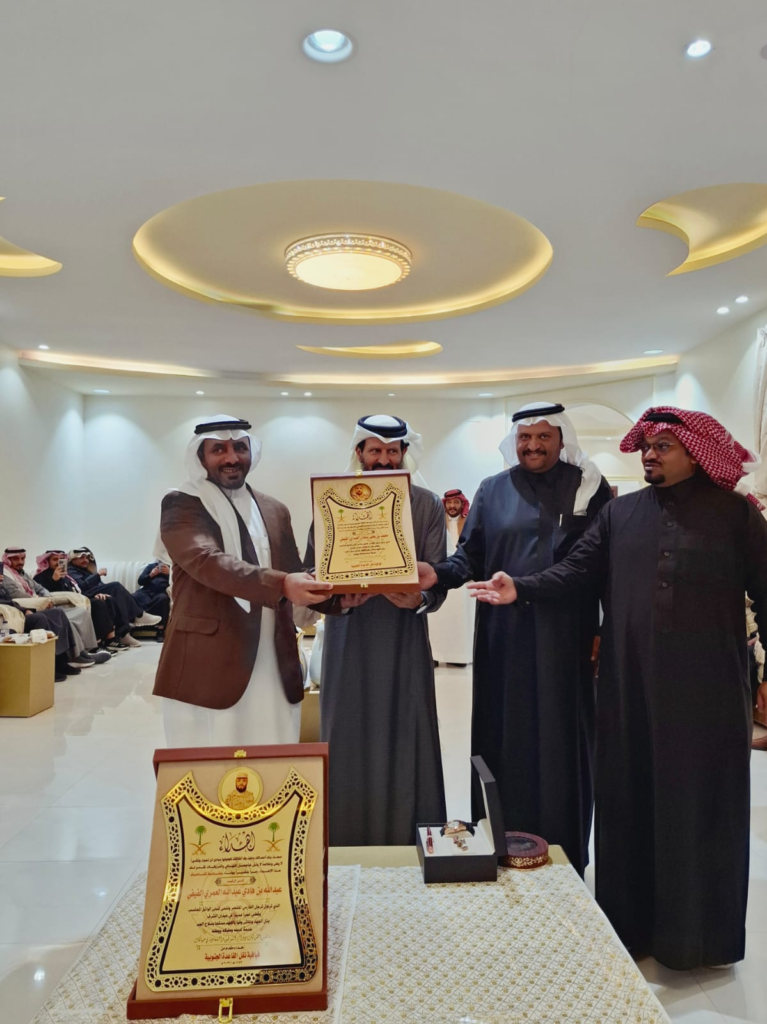 30065-767x1024 وفاء لا يُنسى في تكريم الزملاء من ابناء فيفاء