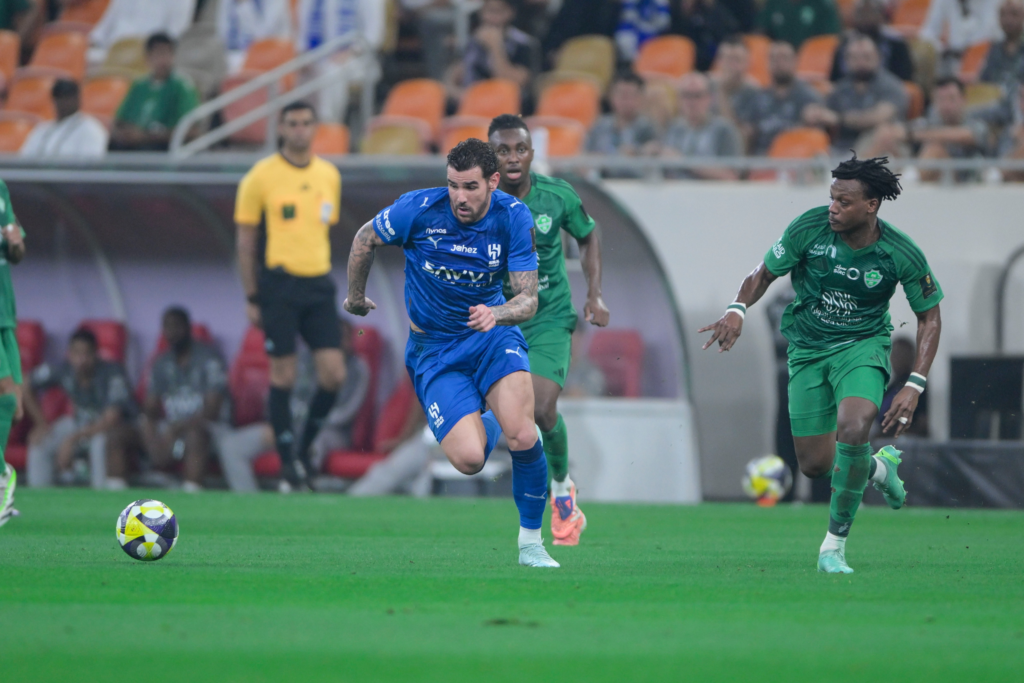 1000546364-1024x683 ياسين بونو يقود الهلال لنهائي كأس الملك على حساب الأهلي