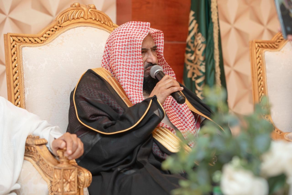 50015-1024x683 بحضور محافظ الدرب جمعية تآزر لرعاية الأيتام تقيم الإفطار الجماعي الثاني