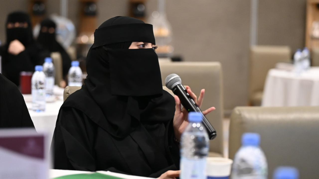 6113-1024x576 "قادرون" يختتم مرحلته الأولى بجازان: تأهيل 60 كادرًا قانونيًا لسوق العمل