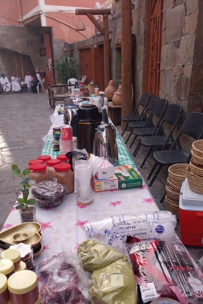 6130-684x1024 فيفاء تُمكّن الأسر المنتجة.. حضور متجدد وعطاء مستدام