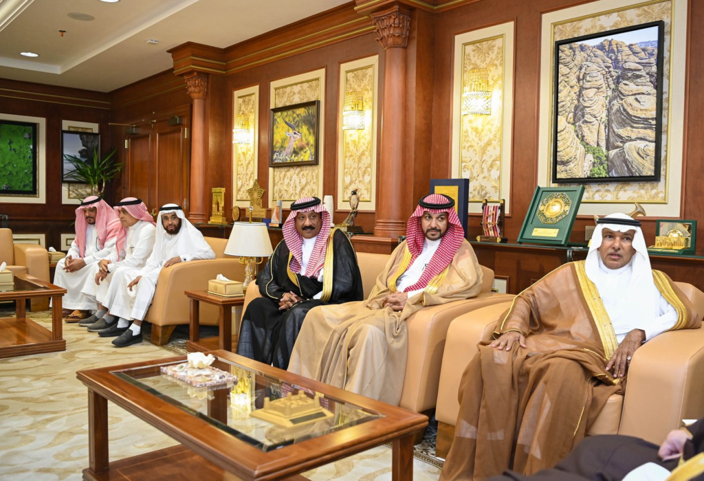 6226-1024x700 نائب أمير جازان يستقبل شيخ شمل محافظة جزر فرسان .