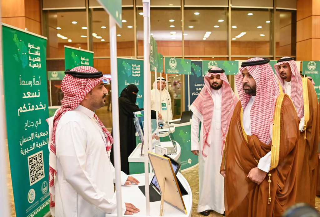 6436-1024x696 "قافلة التنمية الرقمية" قفزة نوعية للخدمات الإلكترونية بمنطقة جازان