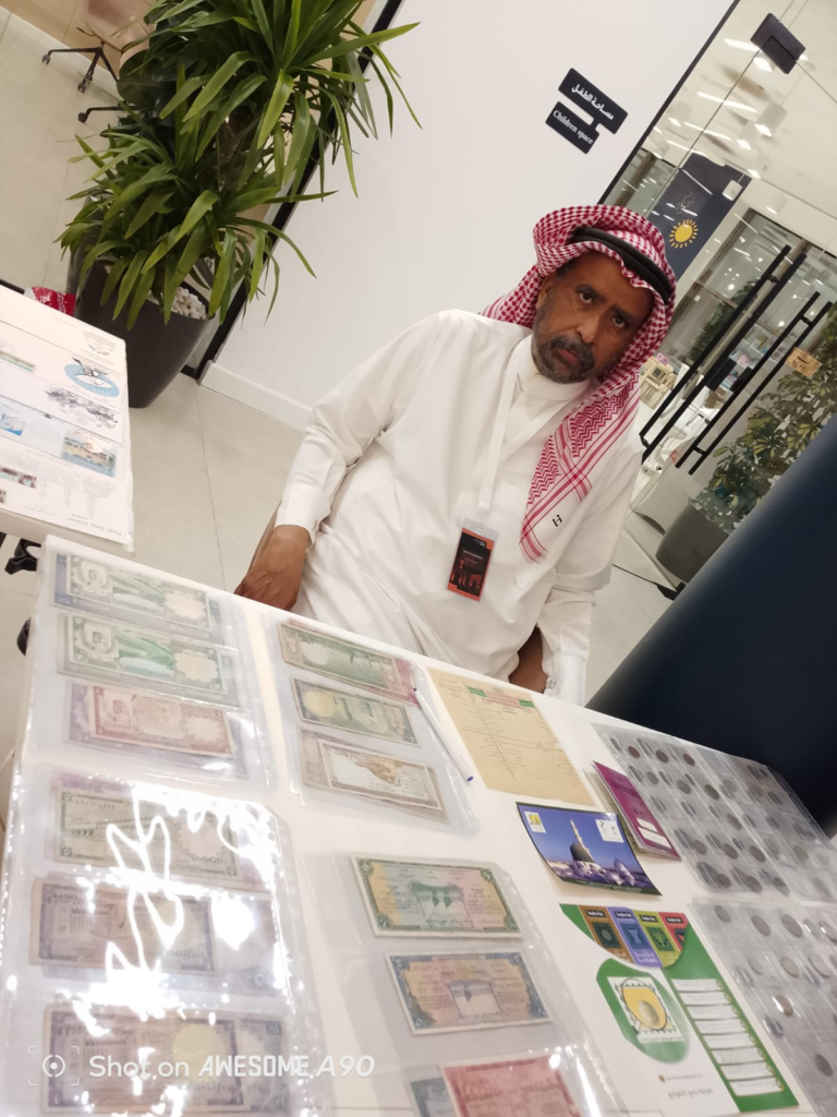 6771-768x1024 الأستاذ خالد الصميلي يشارك في معرض اليوم العالمي للمتاحف