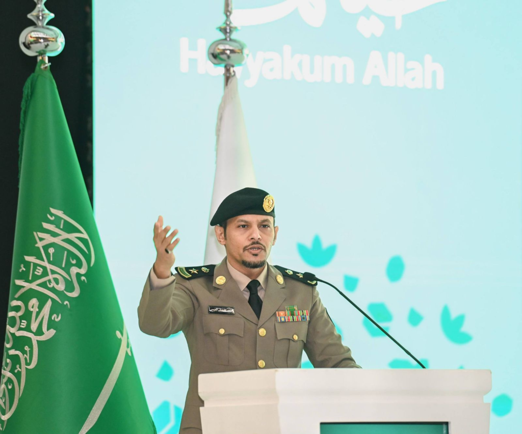 7067-1024x852 أمير جازان يُكرِّم المشاركين من المنطقة في أعمال الحج