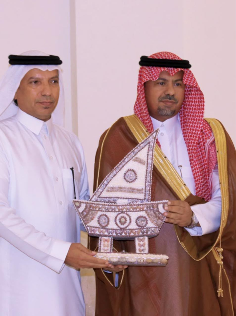 7528-763x1024 فرسان… حين يكتب البحر قصيدته