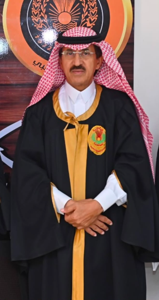 7557-543x1024 الدكتور علي جده حكمي يحصل على درجة الدكتوراه بتقدير ممتاز