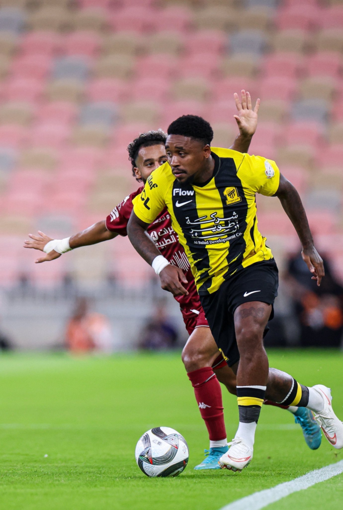 1000748255-690x1024 النصر صدارة مبكرة على حساب الفتح والاتحاد يتعثر بالتعادل مع الخلود