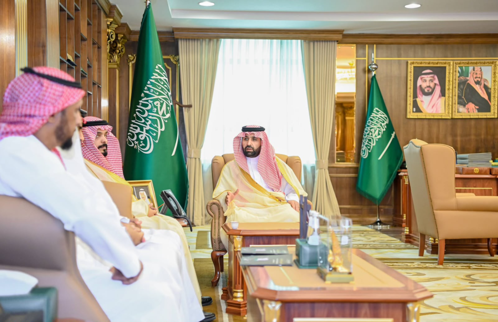 7623-1024x662 أمير جازان يطّلع على برامج ومبادرات رابطة الهواة لكرة القدم بالمنطقة