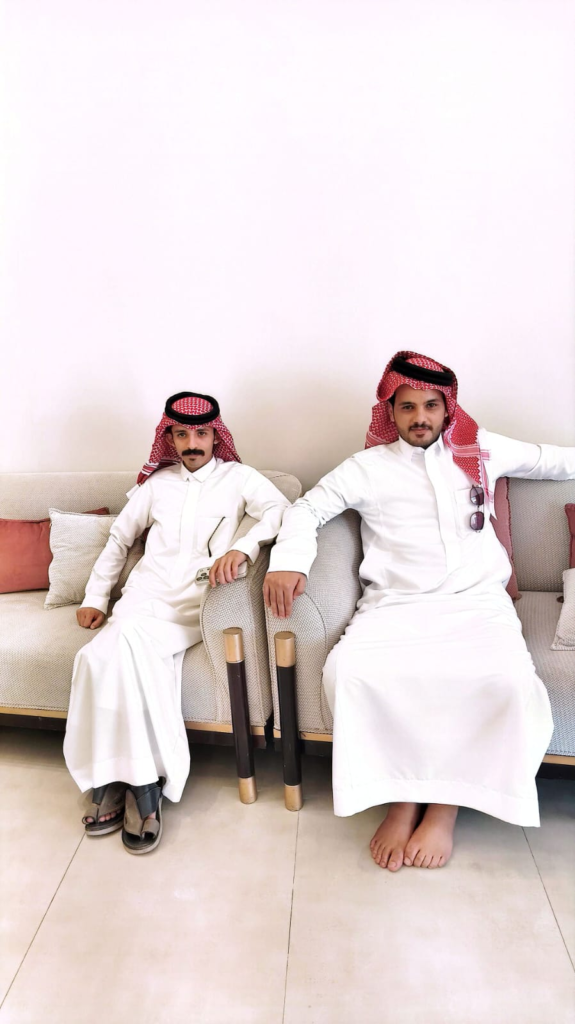 7661-575x1024 محمد الفيفي يحتفل بعقد قرانه وسط أفراح الأهل والأحبة