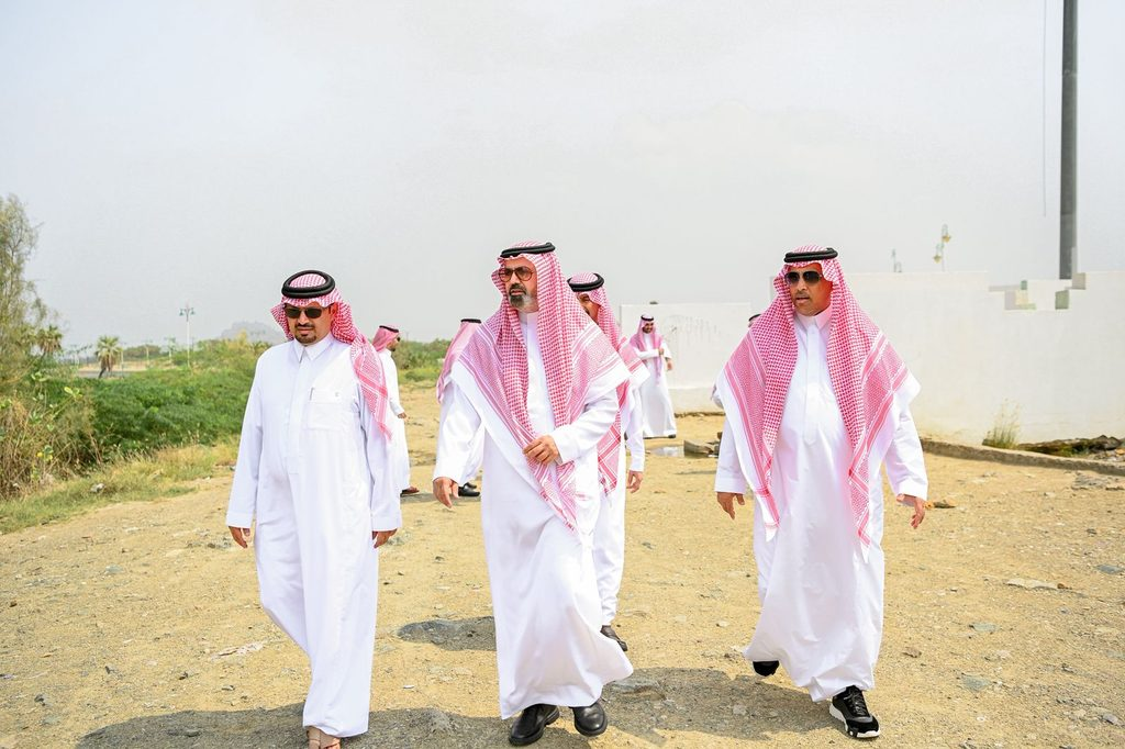 7959-1024x682-1 نائب أمير جازان يتفقّد مقومات العارضة السياحية
