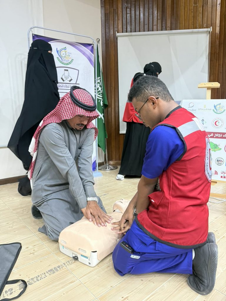 8079-768x1024-1 «قوة عطاء» و«الملك فهد الخيرية» تنفذان «في كل بيت مسعف»