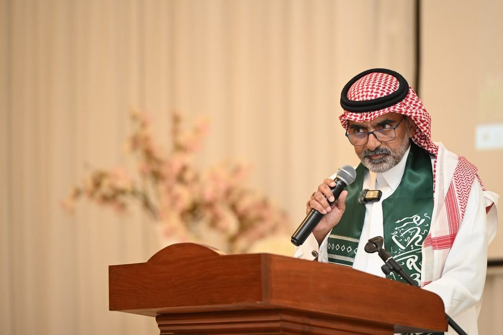 9217-1024x682-1 15 شاعرا وشاعرة في نادي الثقافة والفنون بصبيا، يتغنون بالوطن في اليوم الوطني 96