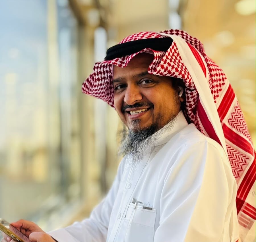 د-فيصل-ابو-صيدة اليوم الوطني 96 في عيون المواطنين