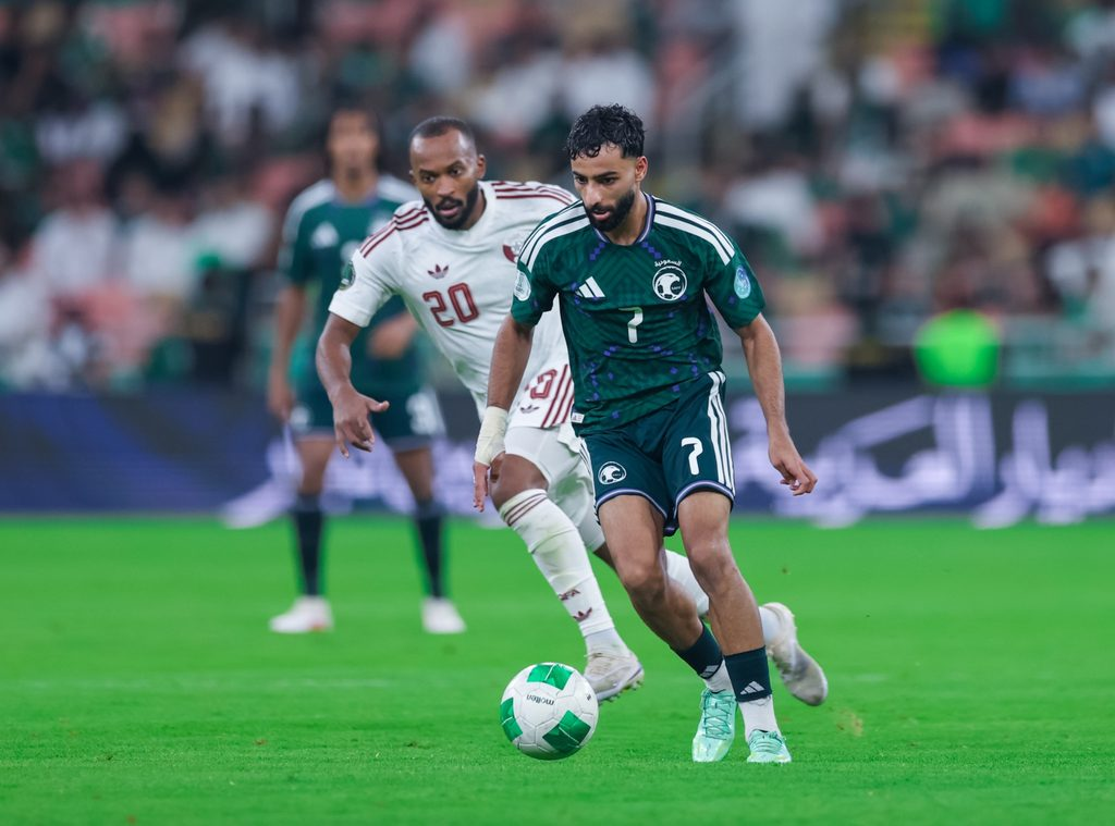 1000810591-1024x759-1 العويس يتجلى في سماء العروس..ويقود الأخضر لنهائي كأس الخليج