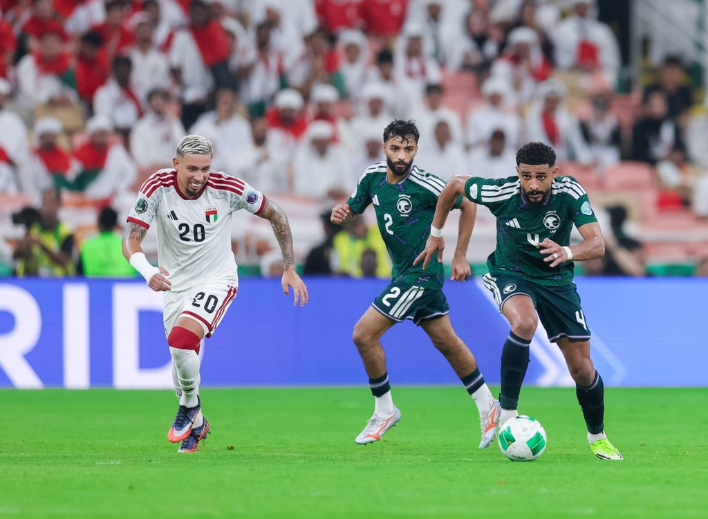 1000815810-1024x750-1 الصقور الخضر أبطالاً لكأس خليجي 27 على حساب الإمارات